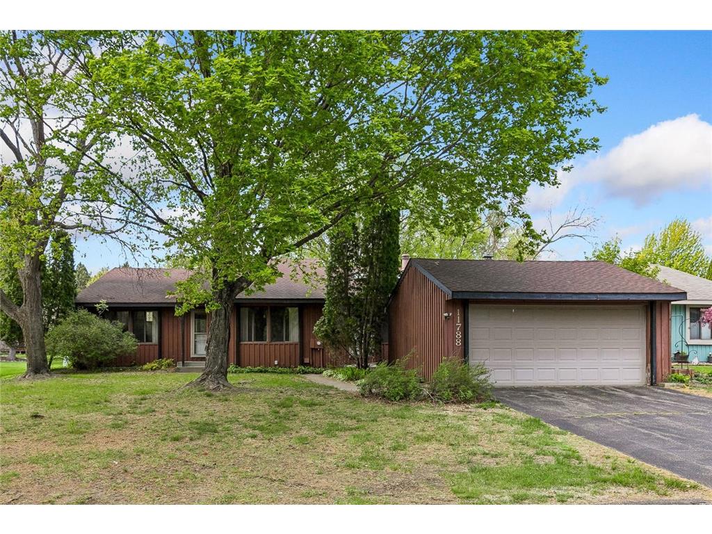 11788 Red Fox Drive Maple Grove MN 55369 - Pike 7073160 image1