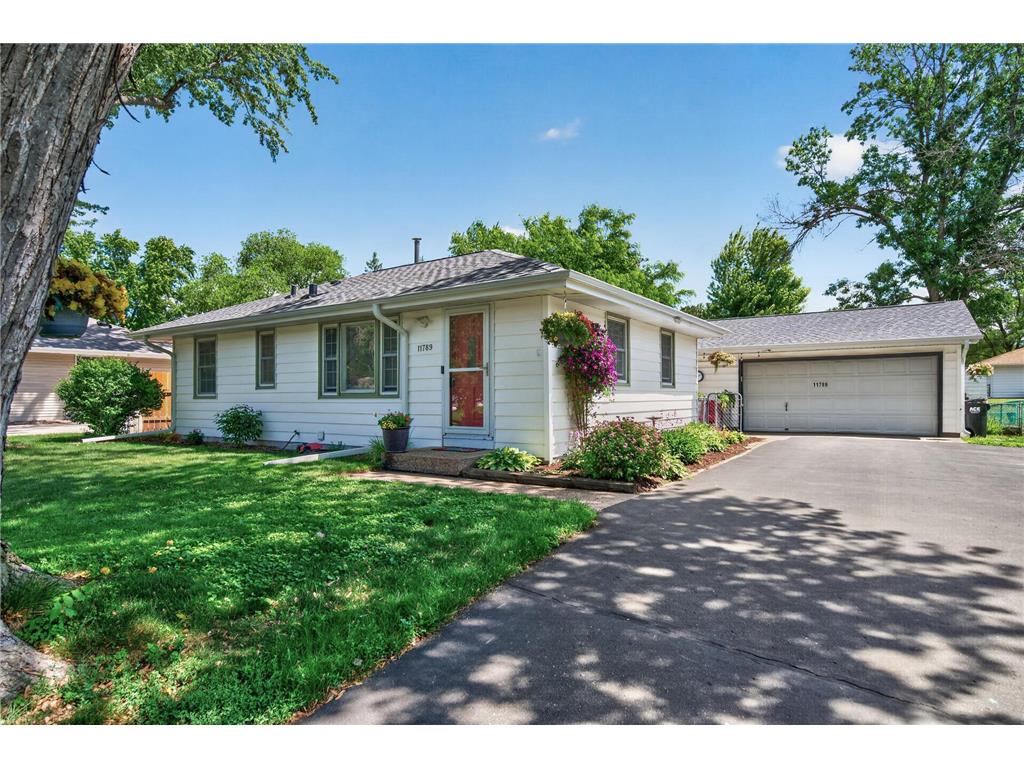 11789 Larch Street NW Coon Rapids MN 55448 7052571 image1