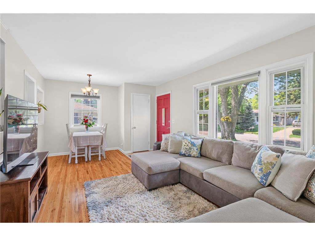 11789 Larch Street NW Coon Rapids MN 55448 7052571 image3