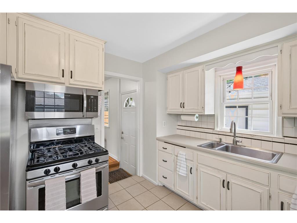 11789 Larch Street NW Coon Rapids MN 55448 7052571 image9