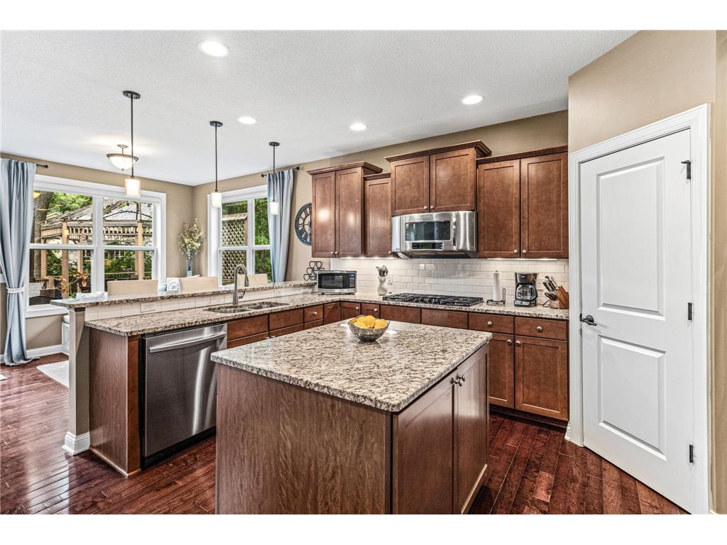 1179 Maple Lane W Roseville MN 55113 7092633 image12