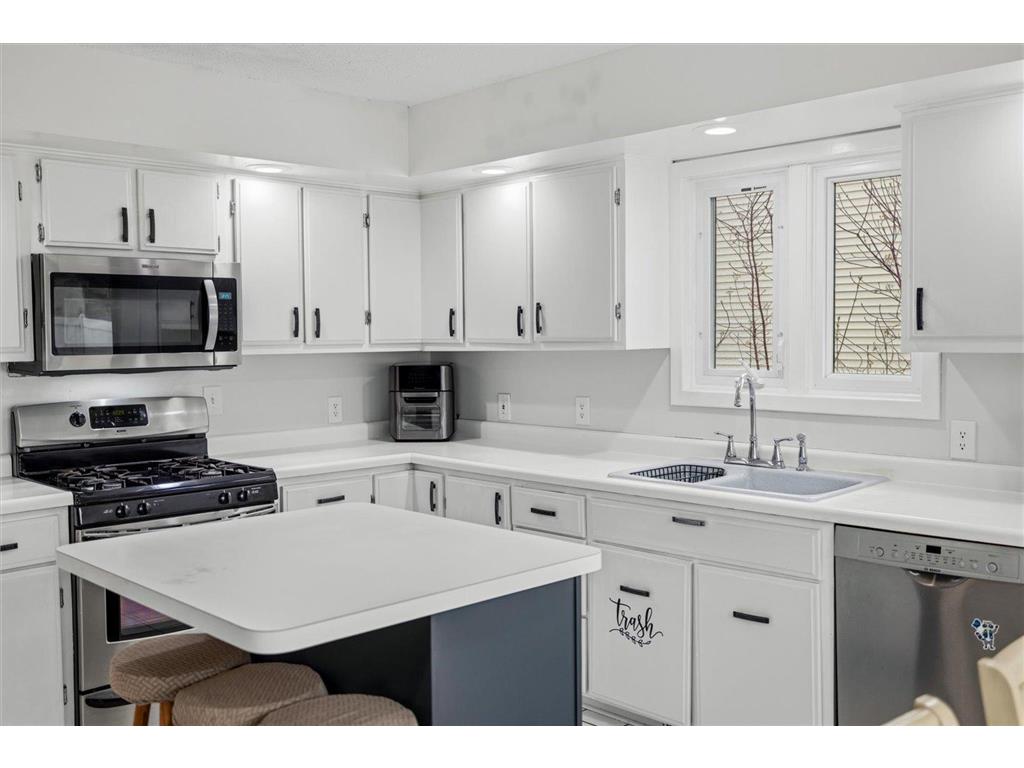 11790 Redwood Street NW Coon Rapids MN 55448 7056834 image14