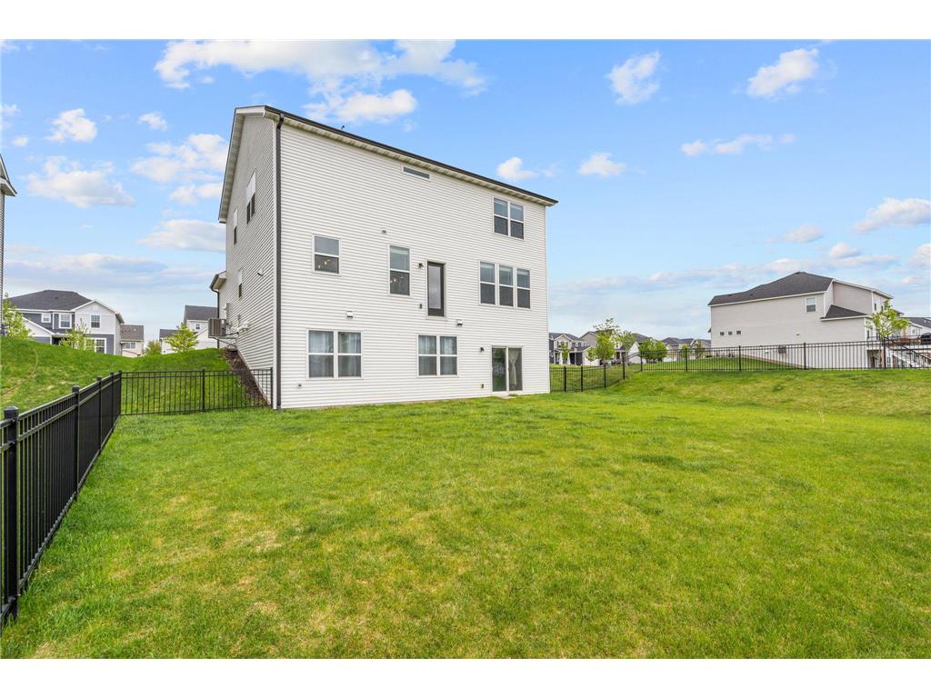 11791 Upper 31st Street N Lake Elmo MN 55042 7059513 image35