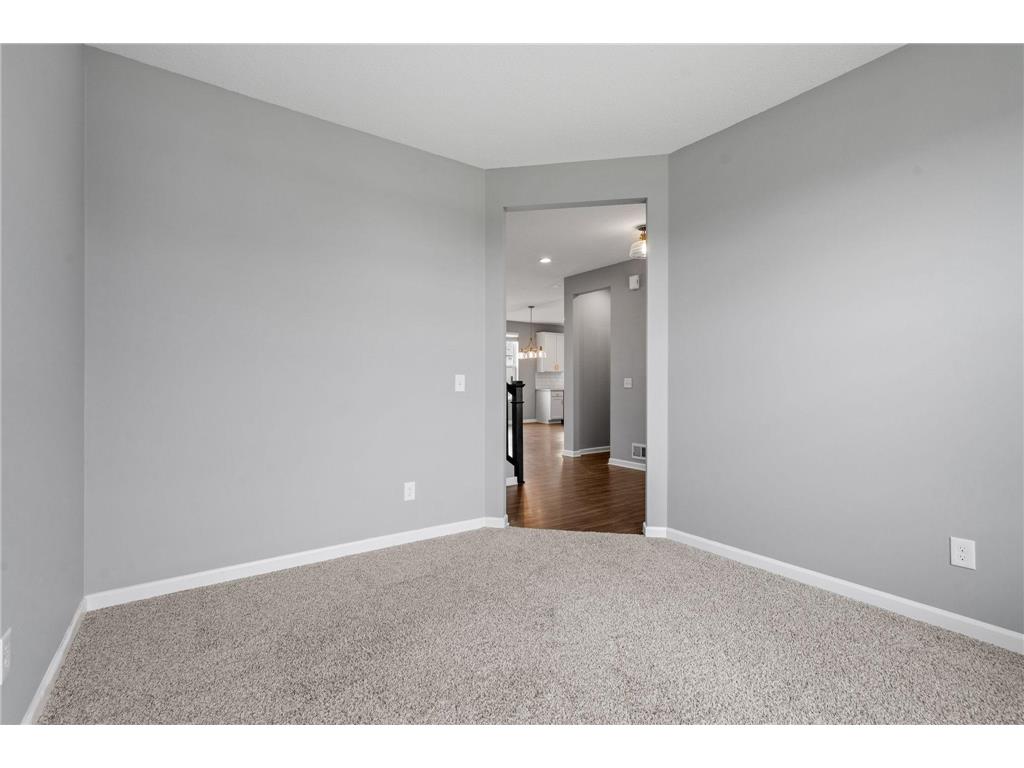 11791 Upper 31st Street N Lake Elmo MN 55042 7059513 image5