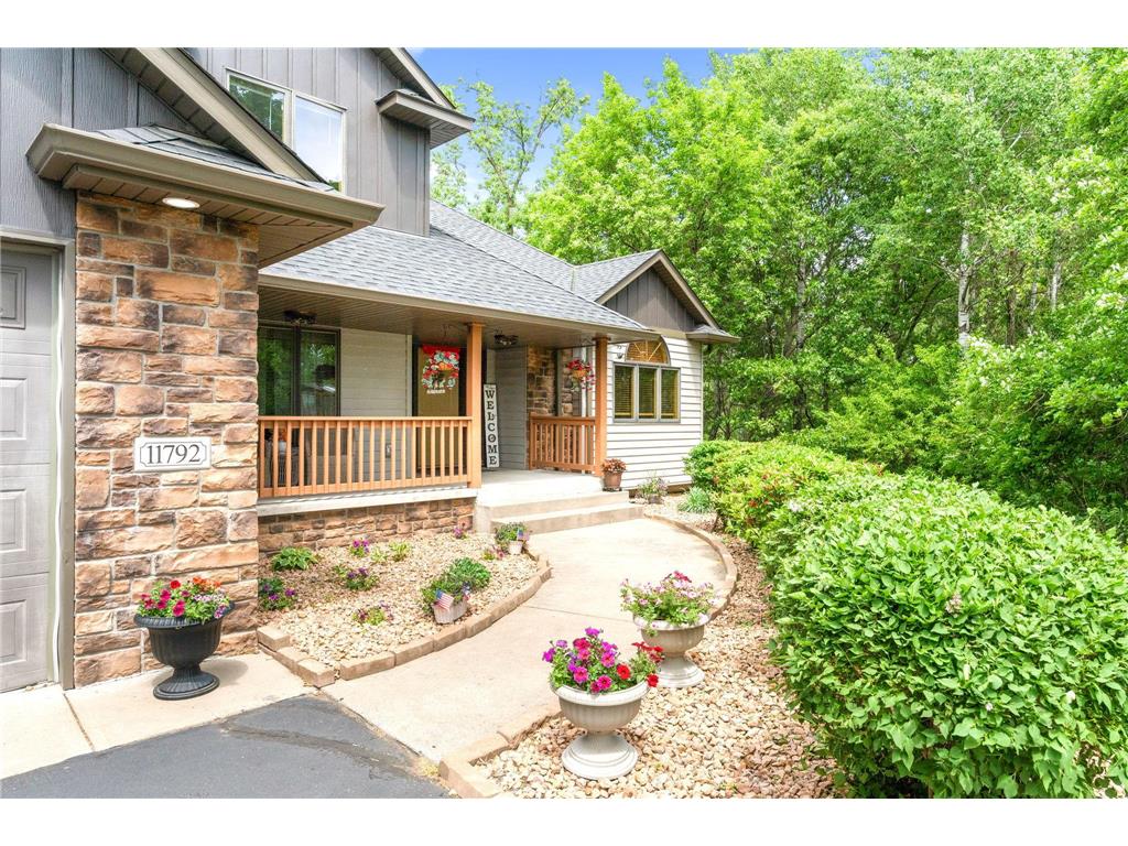11792 272nd Avenue NW Livonia Twp MN 55398 - Fremont 7084122 image2