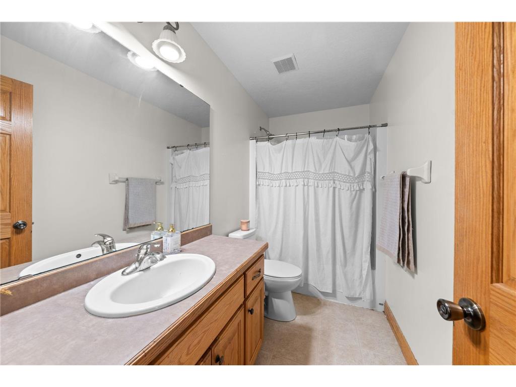 11792 272nd Avenue NW Livonia Twp MN 55398 - Fremont 7084122 image24