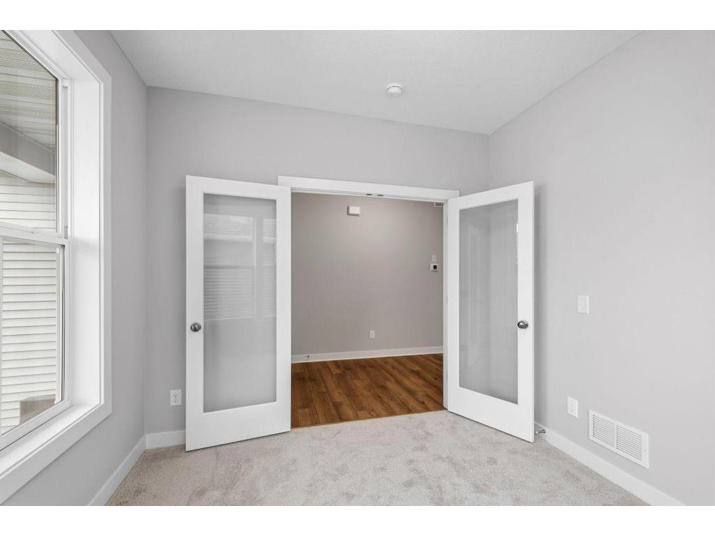 11797 35th Street N Lake Elmo MN 55042 7002570 image4