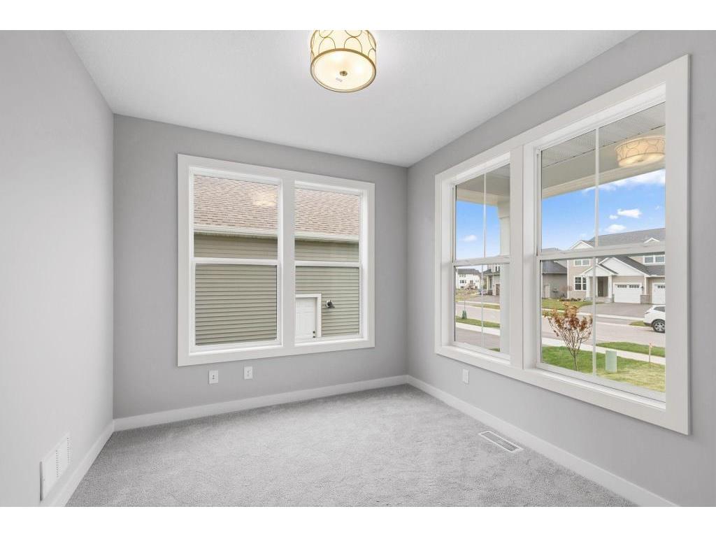 11797 35th Street N Lake Elmo MN 55042 7002570 image5