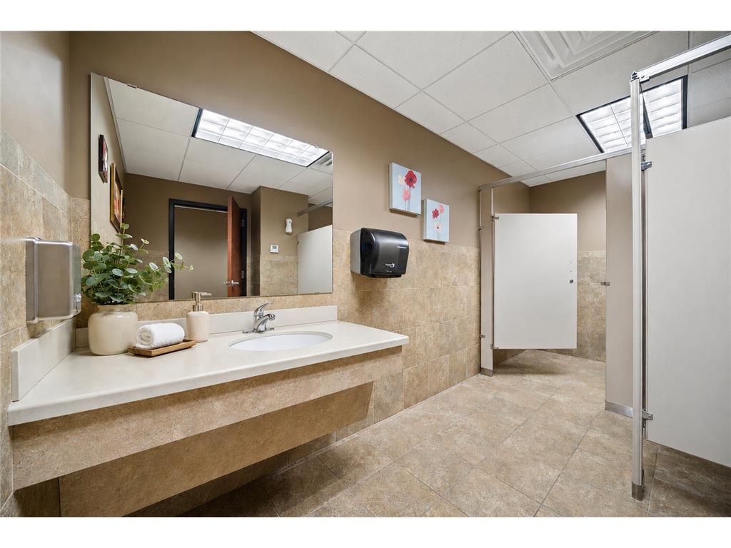 118 1st Avenue NE Faribault MN 55021 7071760 image13