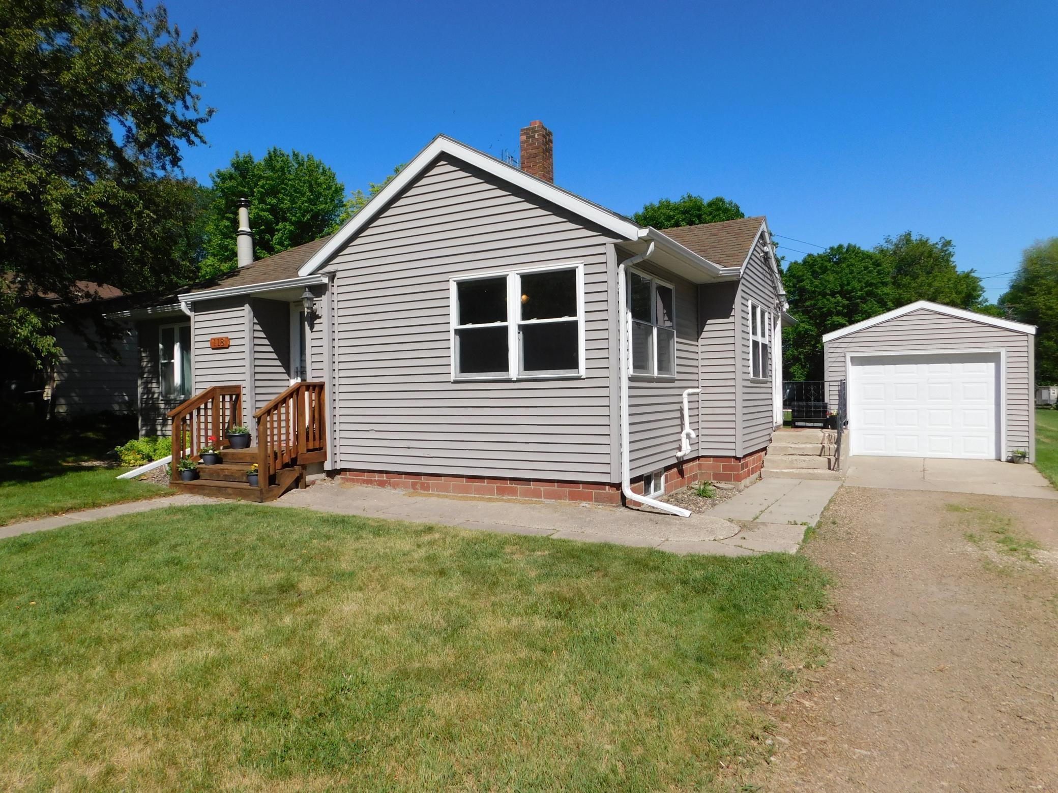 118 5th Avenue NE, Clara City, MN 56222 MLS 5764750 Edina Realty