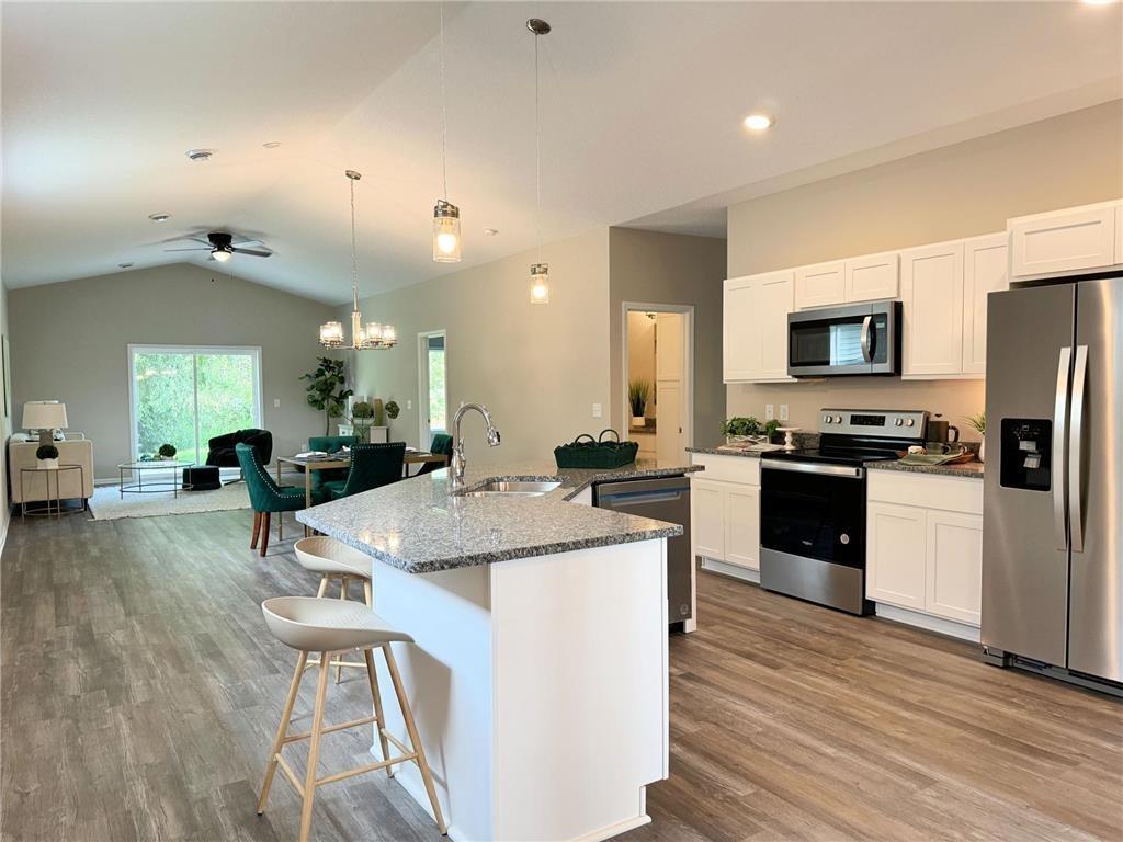 118 9th Avenue NE Isanti MN 55040 6640022 image1