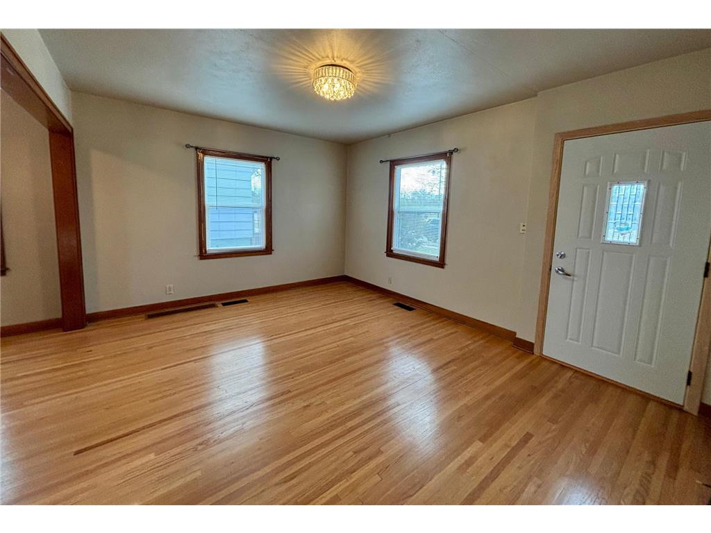 118 Crocker Avenue N Thief River Falls MN 56701 6822364 image8