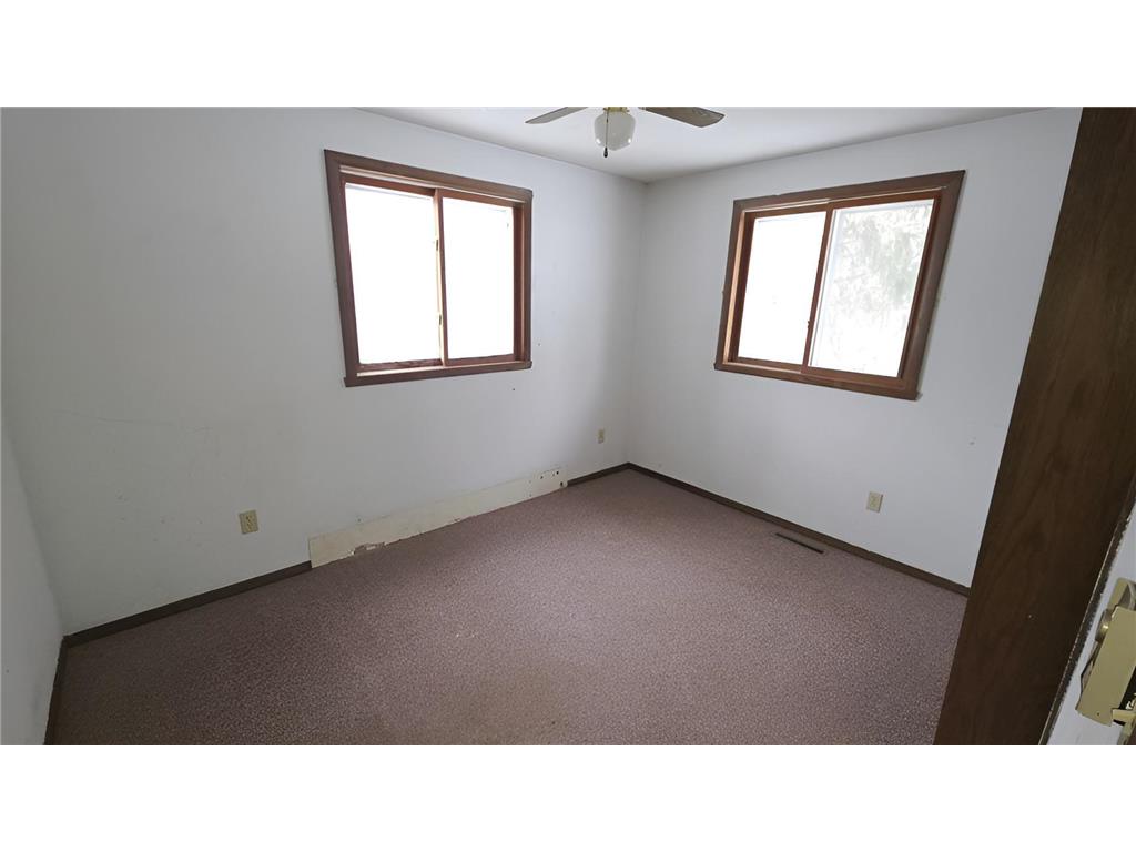 118 E Monroe Avenue Barron WI 54812 6825681 image17