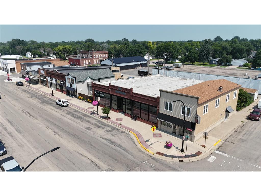 118 Front Street S Barnesville MN 56514 6767092 image37