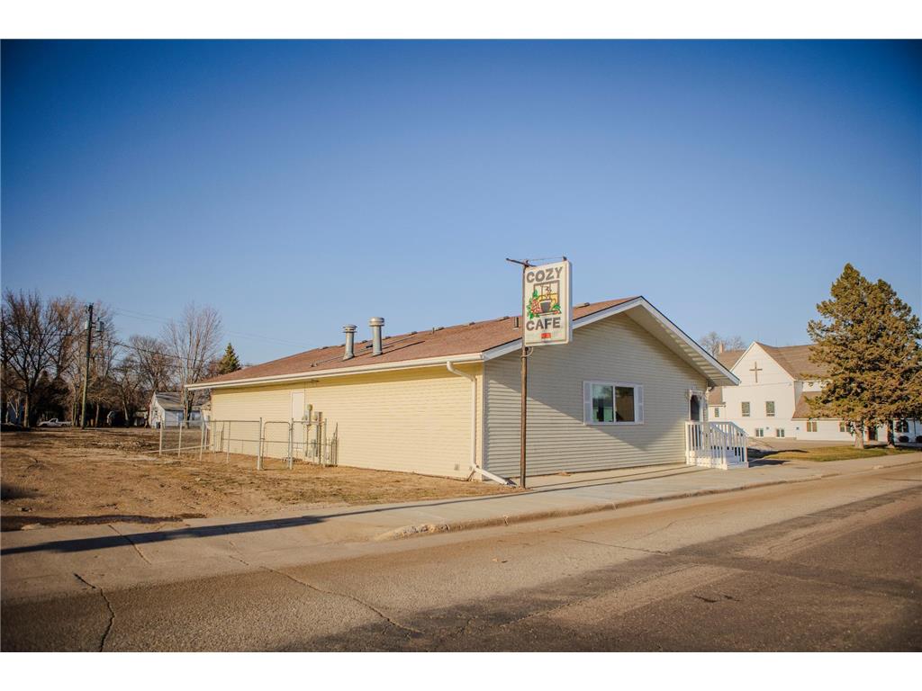 118 Main Street, Cyrus, MN, 56323 MLS 6516219 Edina Realty