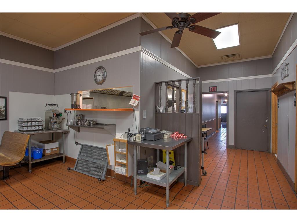 118 Main Street S Cambridge MN 55008 6792027 image12