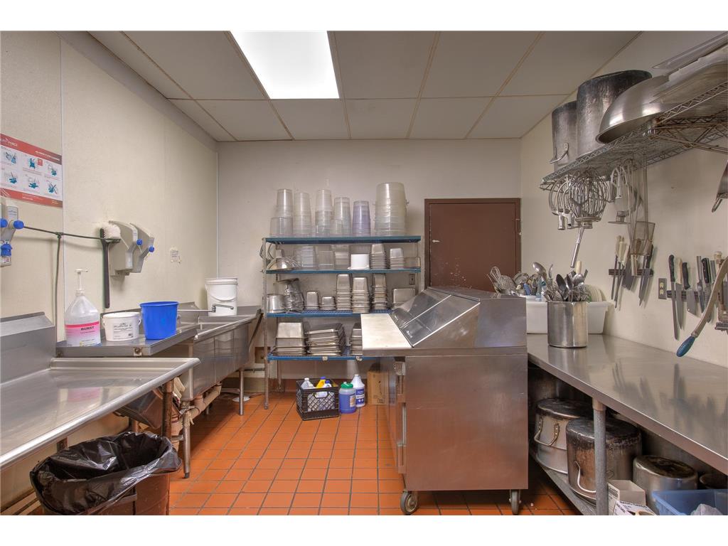 118 Main Street S Cambridge MN 55008 6792027 image19