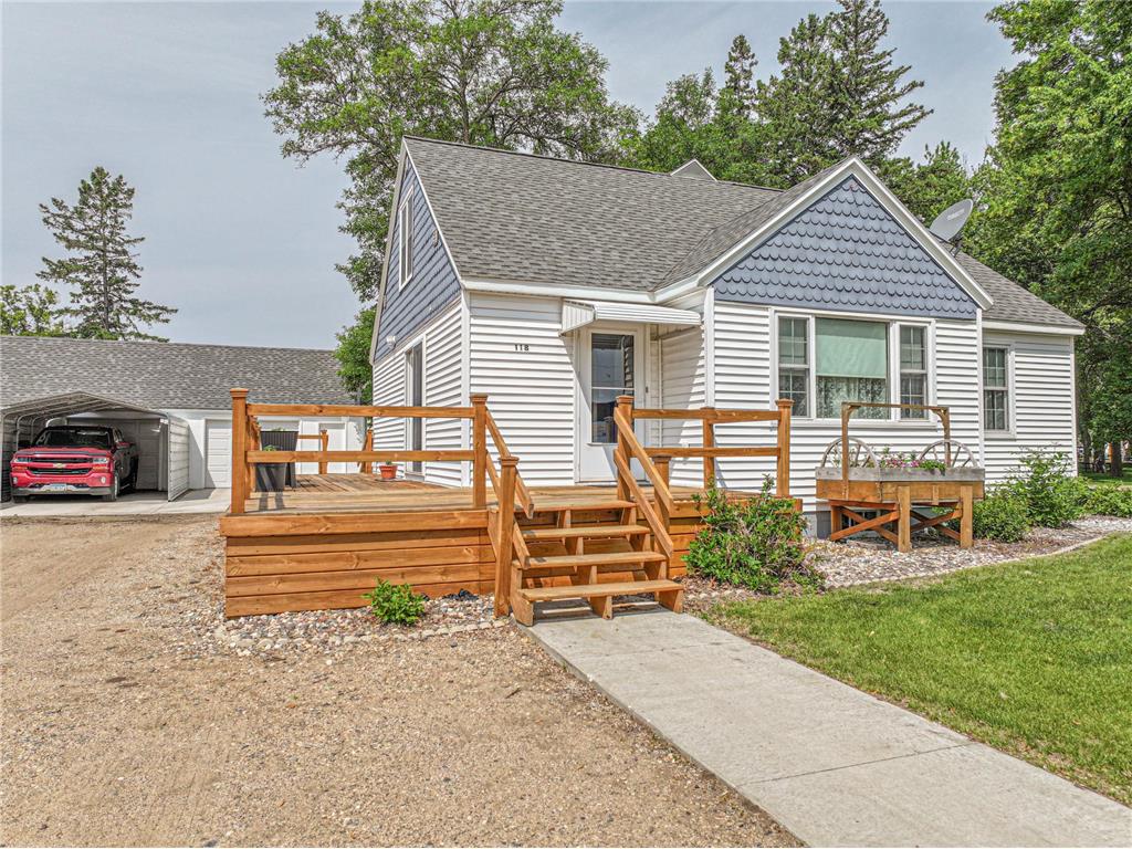 118 N Douglas Avenue Parkers Prairie MN 56361 6732229 image1