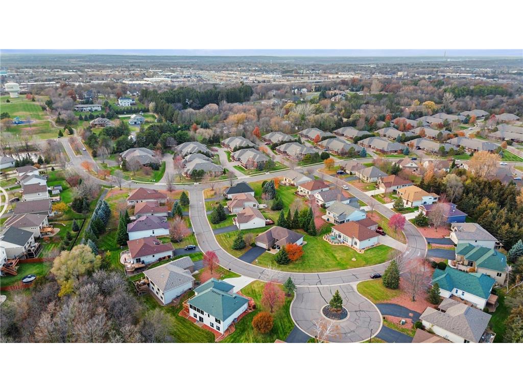 118 Quail Circle Hudson WI 54016 6811747 image3