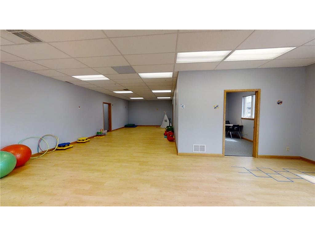 118 S Main Street Medford MN 55049 6746062 image18