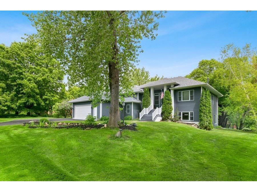 118 S Shannon Drive, Shakopee, MN 55379 MLS 5762772 Edina Realty