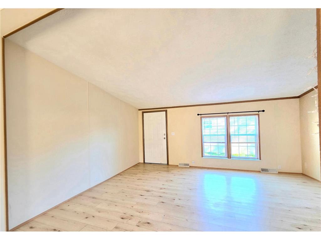 118 Snetting Drive Thief River Falls MN 56701 6801004 image16