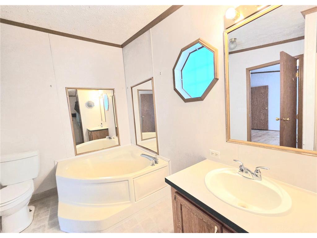 118 Snetting Drive Thief River Falls MN 56701 6801004 image19