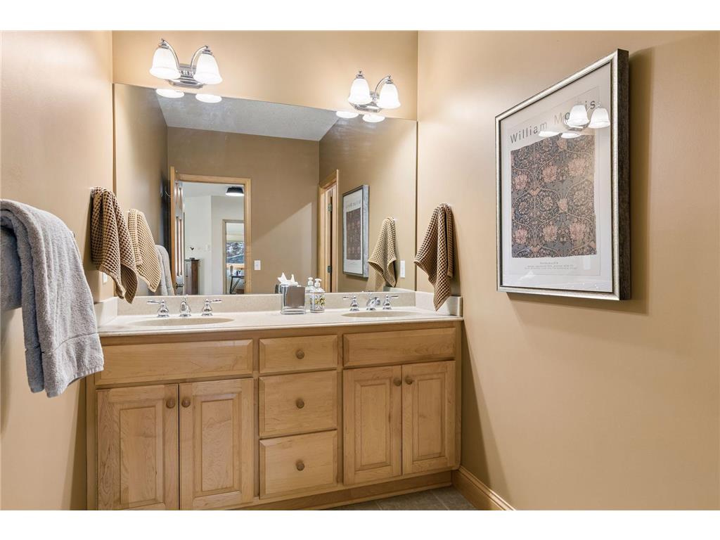 118 Stonebridge Road Lilydale MN 55118 7069950 image54
