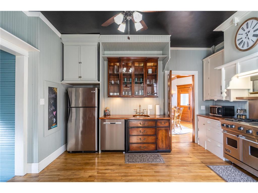 118 W Chestnut Street Lake City MN 55041 7056378 image12