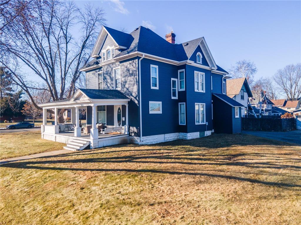 118 W Chestnut Street Lake City MN 55041 7056378 image2