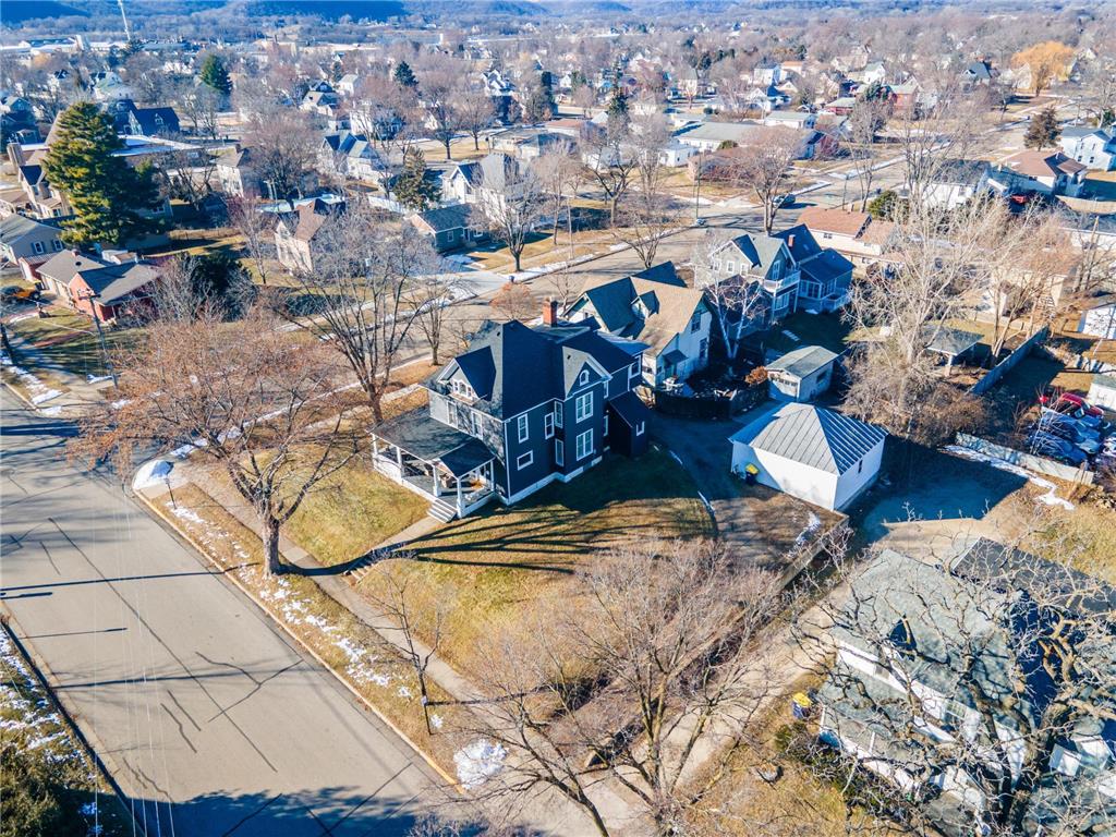 118 W Chestnut Street Lake City MN 55041 7056378 image4