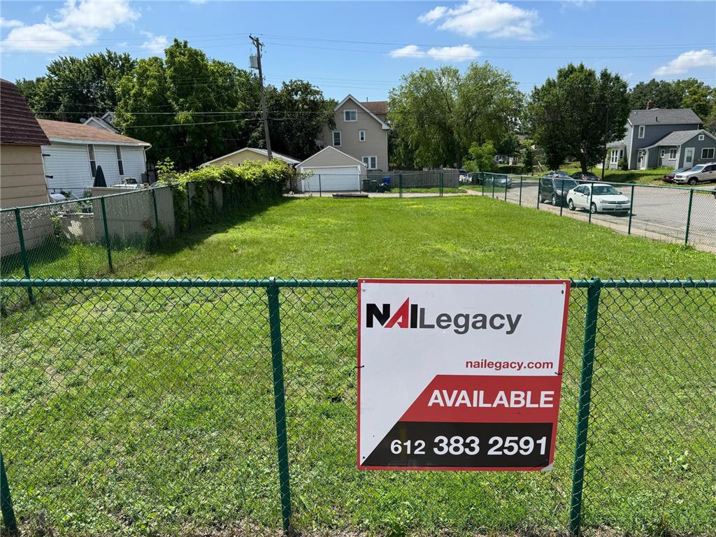 1180 7th Street E Saint Paul MN 55106 6739726 image1