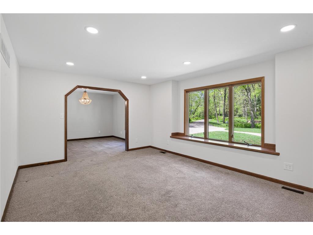 11801 Lockridge Avenue S Cottage Grove MN 55033 7067598 image4