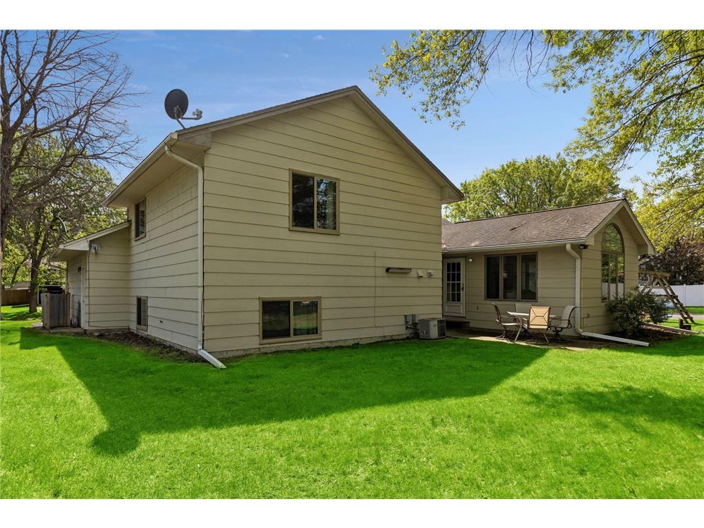11803 Georgia Avenue N Champlin MN 55316 7080103 image34
