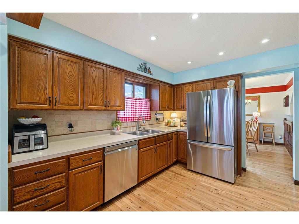 11807 Pennsylvania Avenue N Champlin MN 55316 7044616 image2