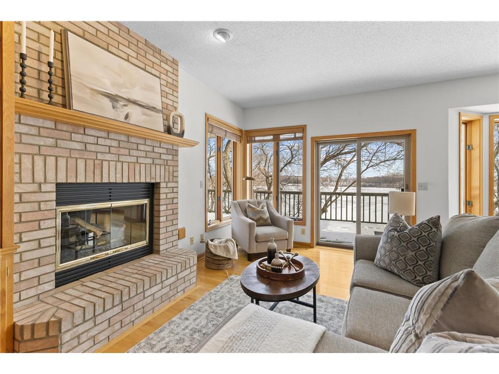 1181 12th Avenue NW New Brighton MN 55112 - Long Lake 7002726 image2