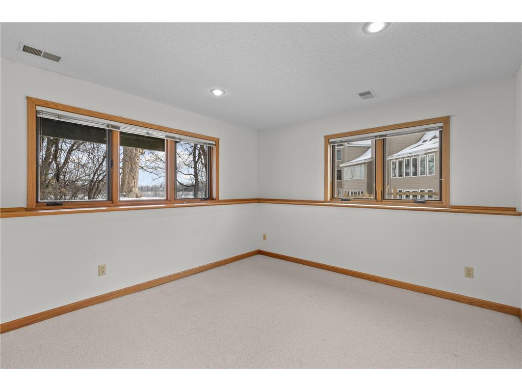 1181 12th Avenue NW New Brighton MN 55112 - Long Lake 7002726 image39