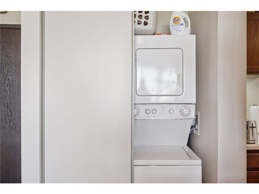 1181 Edgcumbe Road #1008 Saint Paul MN 55105 6807895 image10