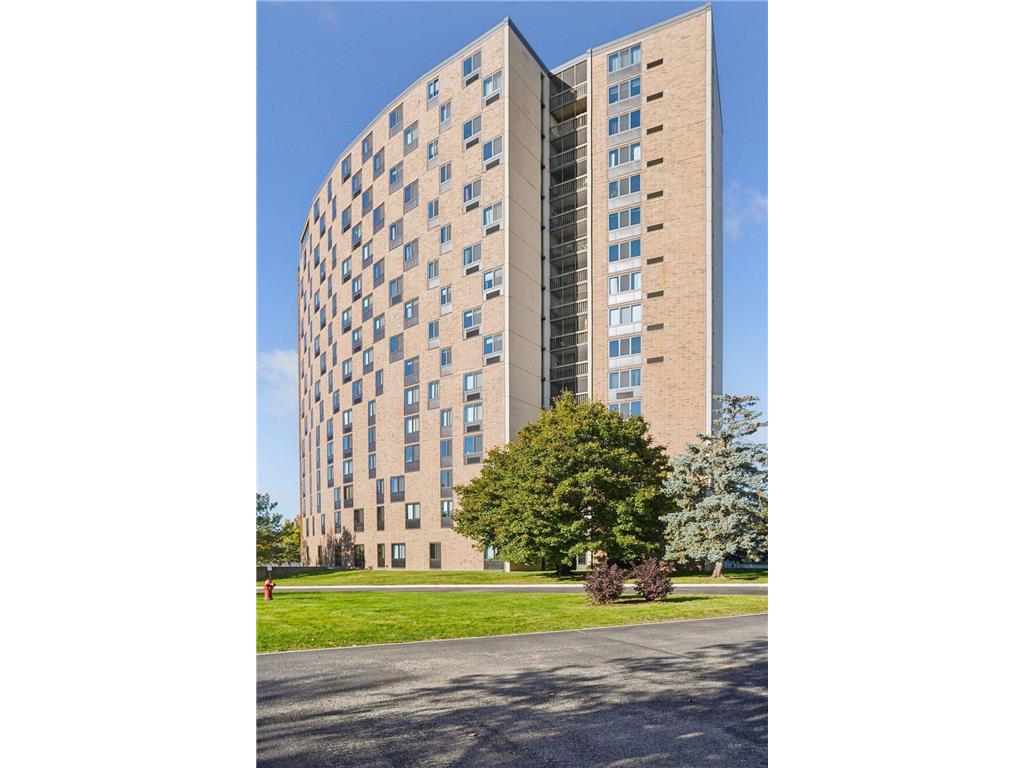 1181 Edgcumbe Road #1008 Saint Paul MN 55105 6807895 image24