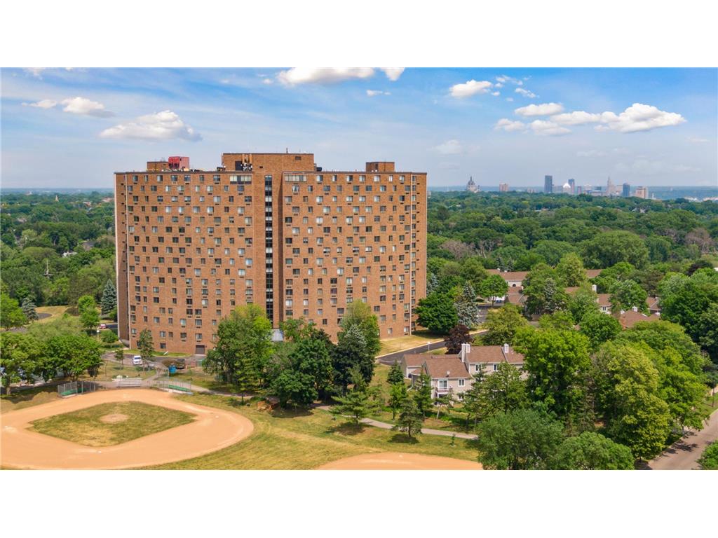 1181 Edgcumbe Road #1008 Saint Paul MN 55105 6807895 image85