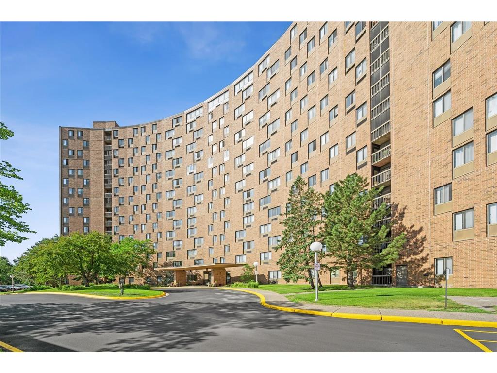 1181 Edgcumbe Road #1105 Saint Paul MN 55105 7048869 image1