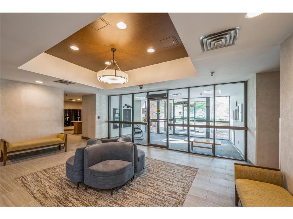 1181 Edgcumbe Road #1105 Saint Paul MN 55105 7048869 image2