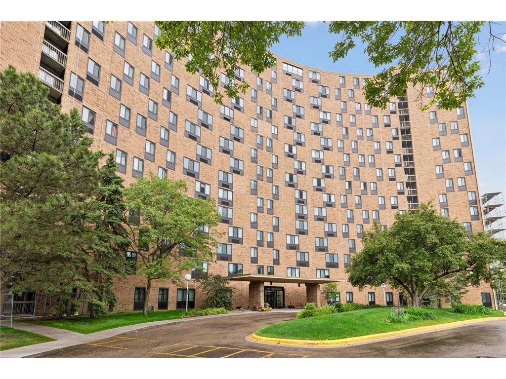 1181 Edgcumbe Road #1515 Saint Paul MN 55105 7092242 image1