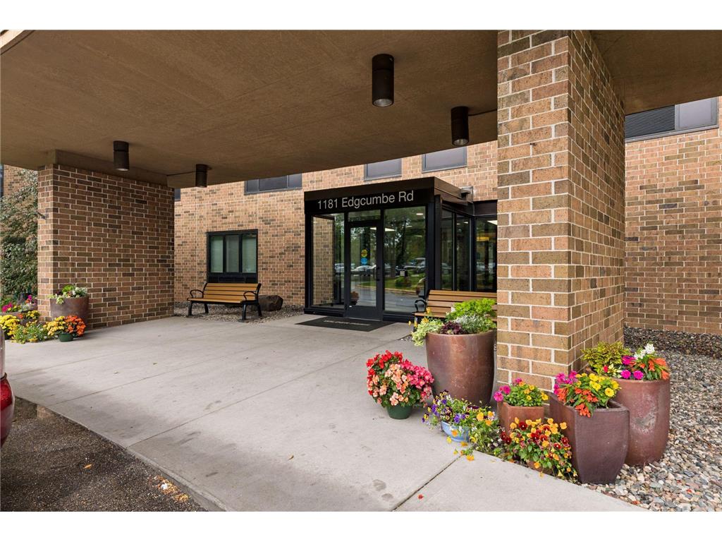 1181 Edgcumbe Road #1515 Saint Paul MN 55105 7092242 image2