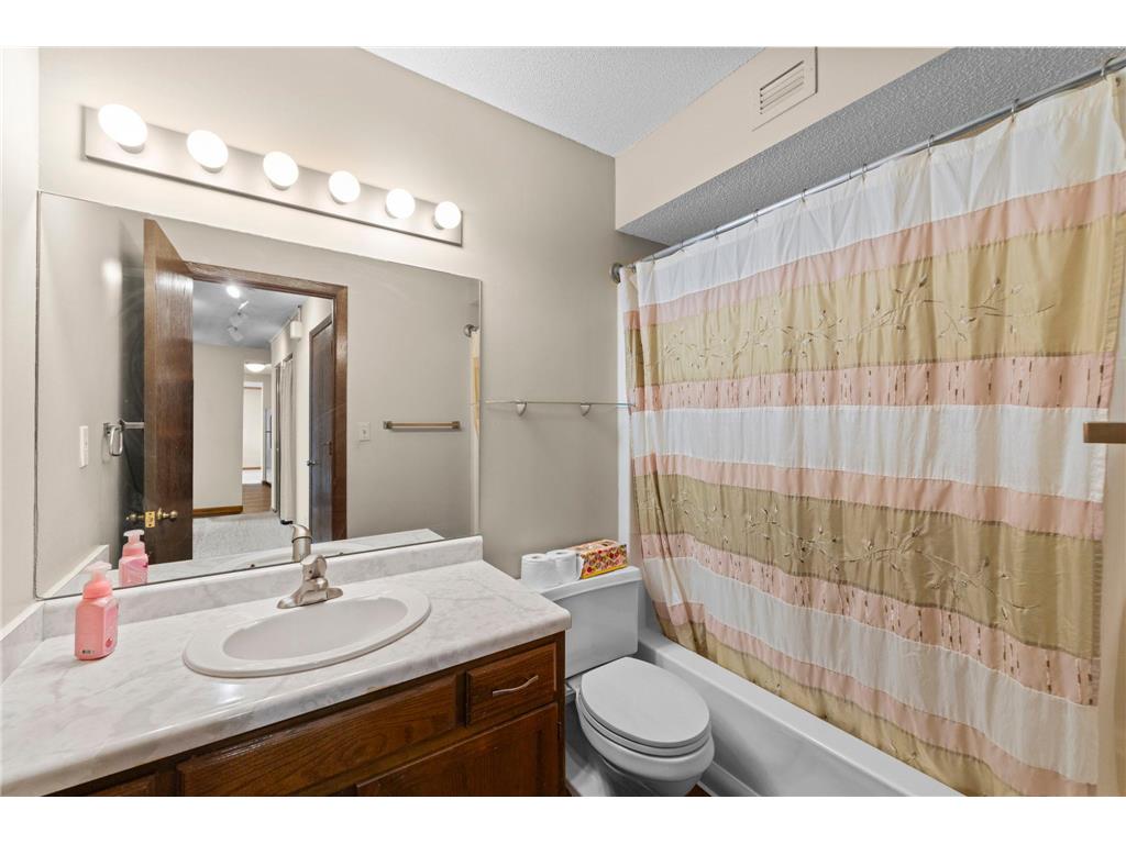 1181 Edgcumbe Road #1712 Saint Paul MN 55105 7044694 image28