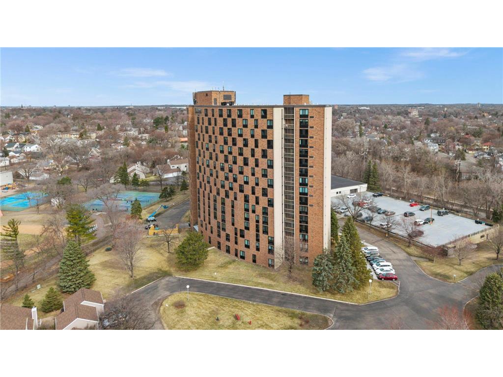 1181 Edgcumbe Road #1712 Saint Paul MN 55105 7044694 image57
