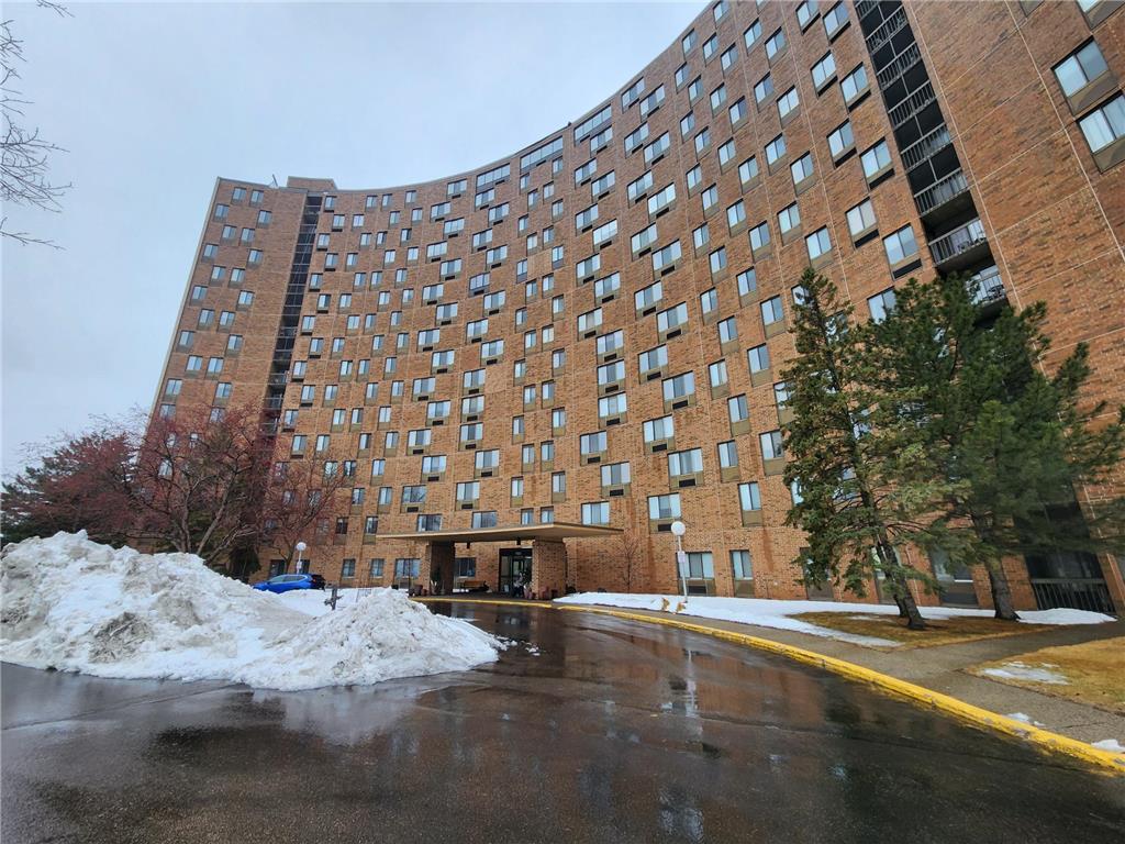 1181 Edgcumbe Road #211 Saint Paul MN 55105 6351880 image1