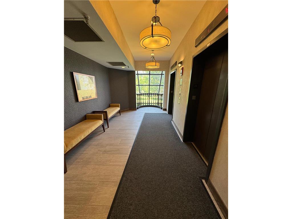 1181 Edgcumbe Road #404 Saint Paul MN 55105 7080686 image3