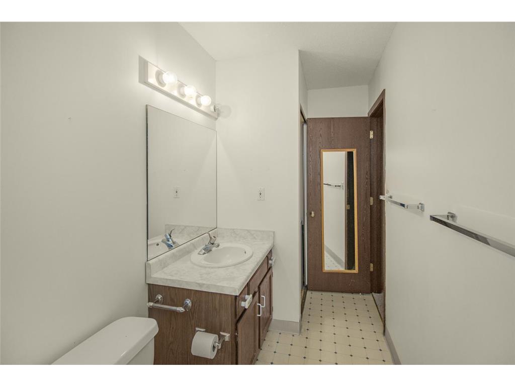 1181 Edgcumbe Road #406 Saint Paul MN 55105 6820494 image10