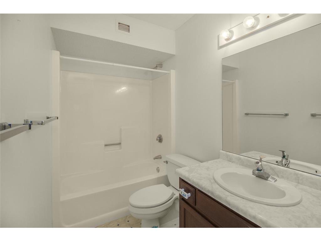 1181 Edgcumbe Road #406 Saint Paul MN 55105 6820494 image9